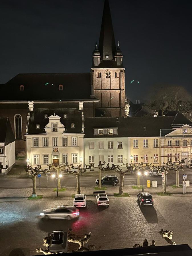 Nasa Wohnung Uerdingen 克雷费尔德 外观 照片